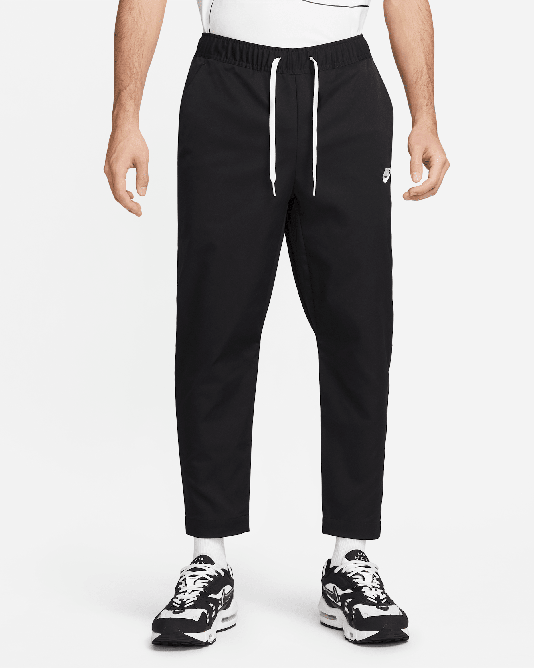 NIKE テーパードパンツ　黒　メンズ　Ｌサイズ　ストレッチ　ウーブン NIKE公式】ナイキ クラブ メンズ ウーブン テーパード パンツ